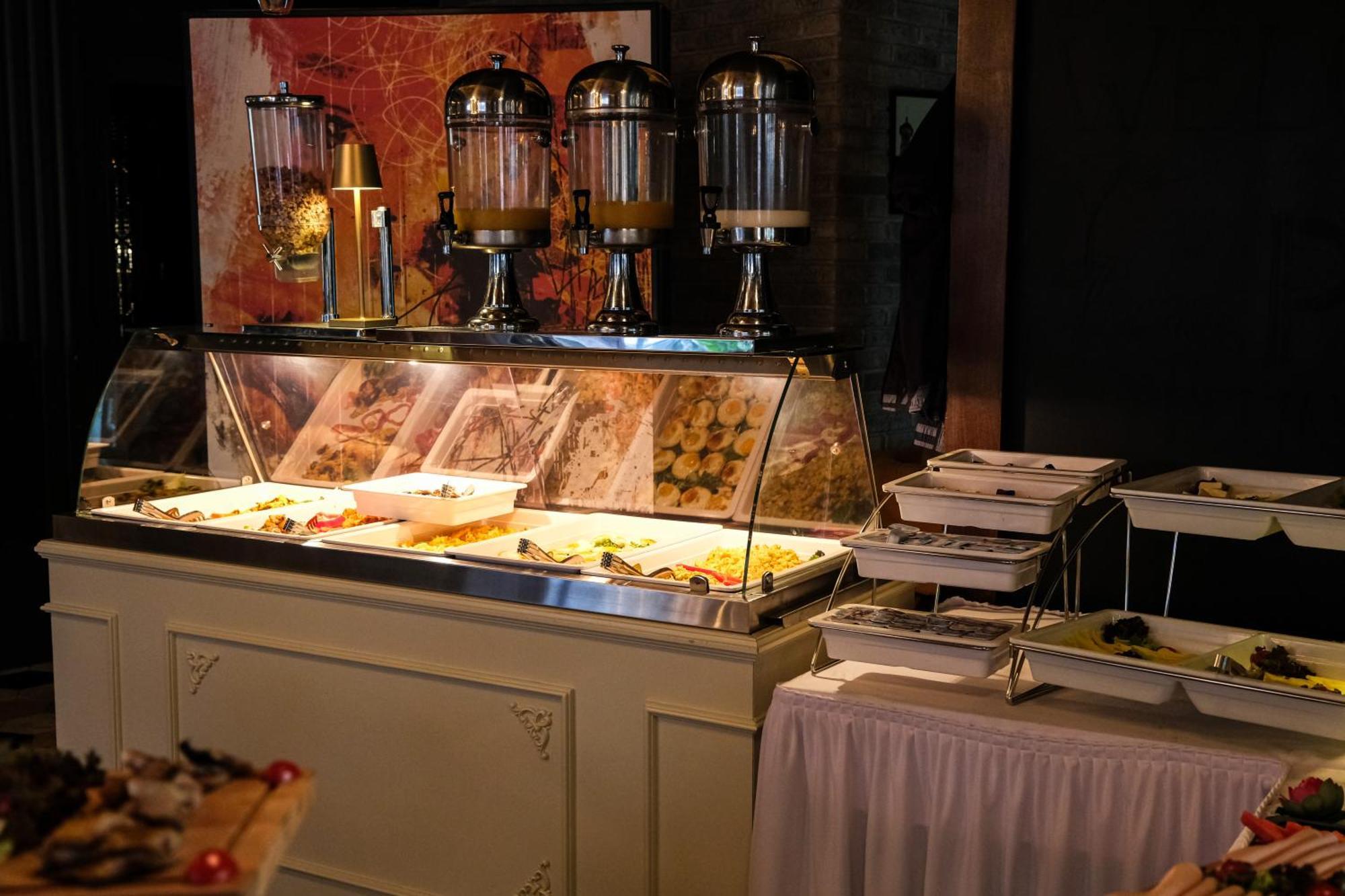 Peninsula Boutique Hotel Констанца Экстерьер фото