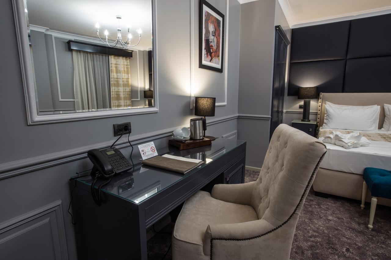 Peninsula Boutique Hotel Констанца Экстерьер фото