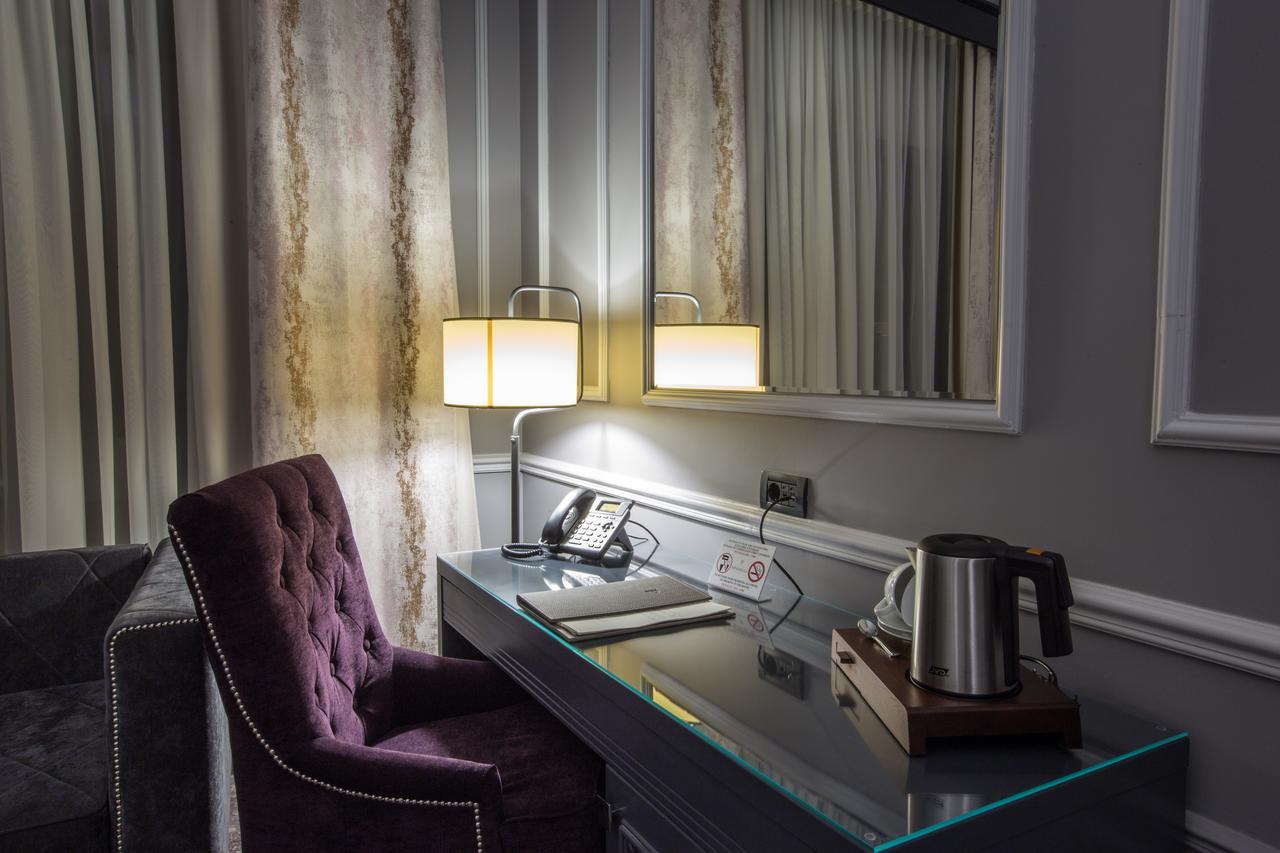 Peninsula Boutique Hotel Констанца Экстерьер фото