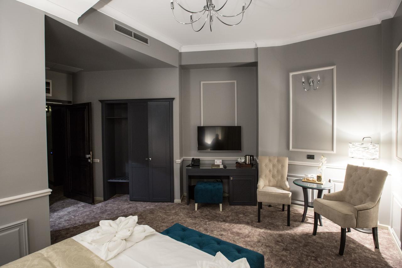 Peninsula Boutique Hotel Констанца Экстерьер фото