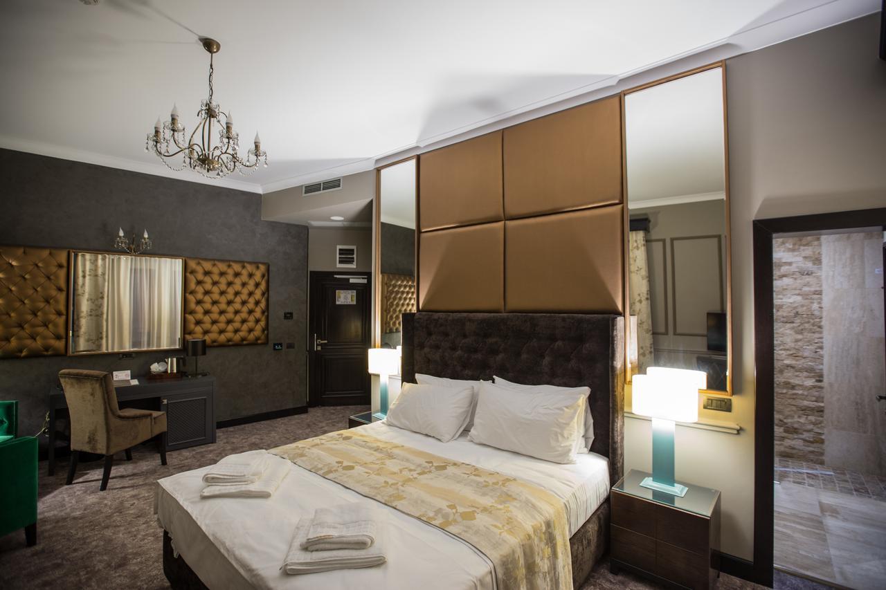 Peninsula Boutique Hotel Констанца Экстерьер фото